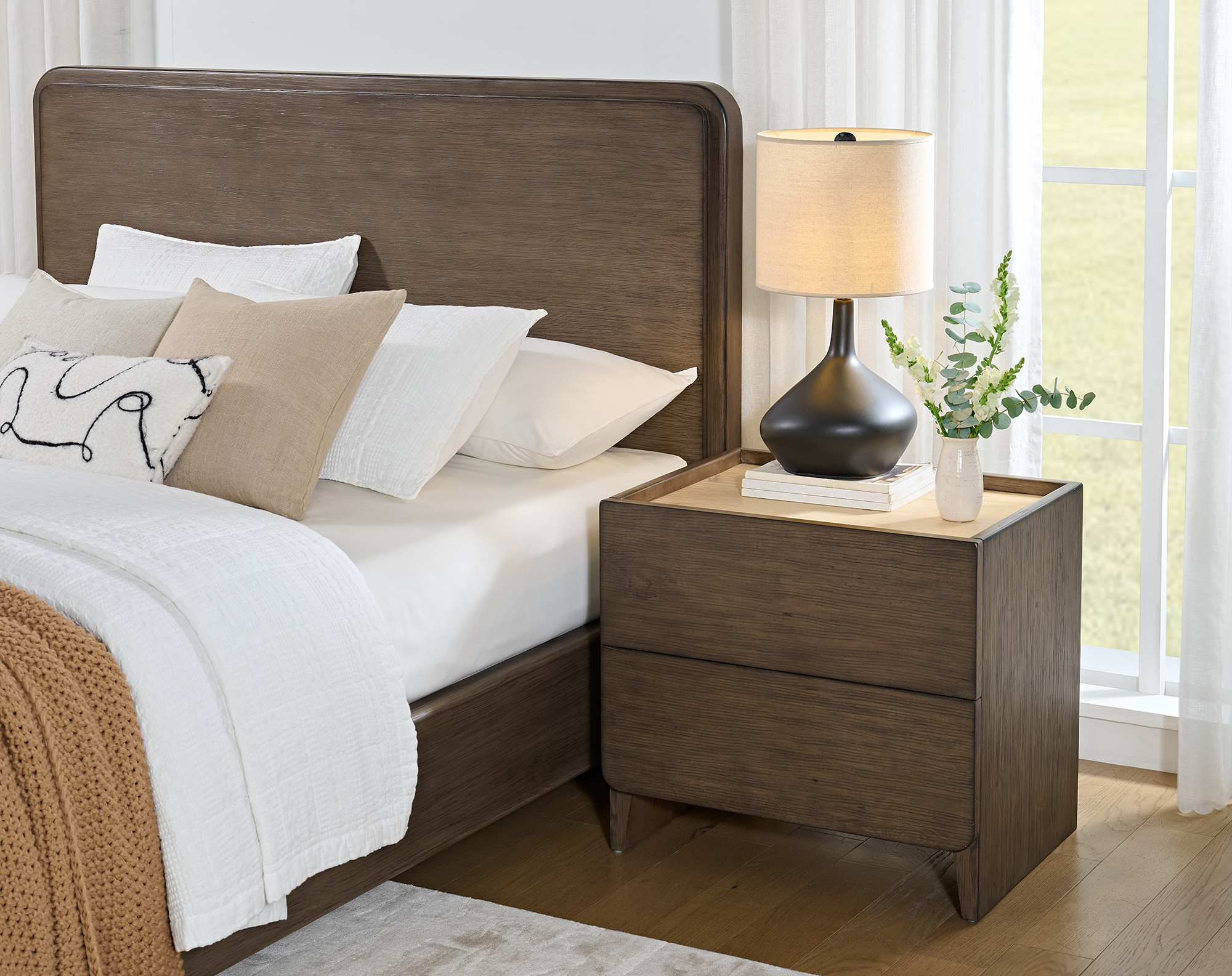 Nightstand-Antonio-Canadianwood